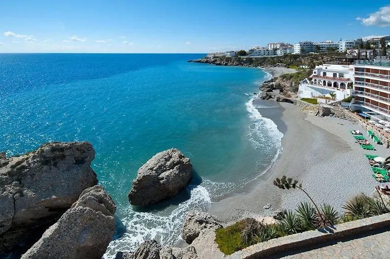 Atico Jimena Granada En El Centro De Nerja Apartment